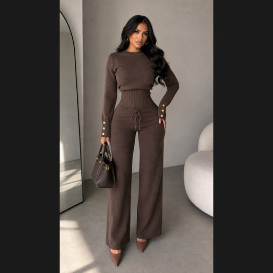 Deveia Sweater Pant Set